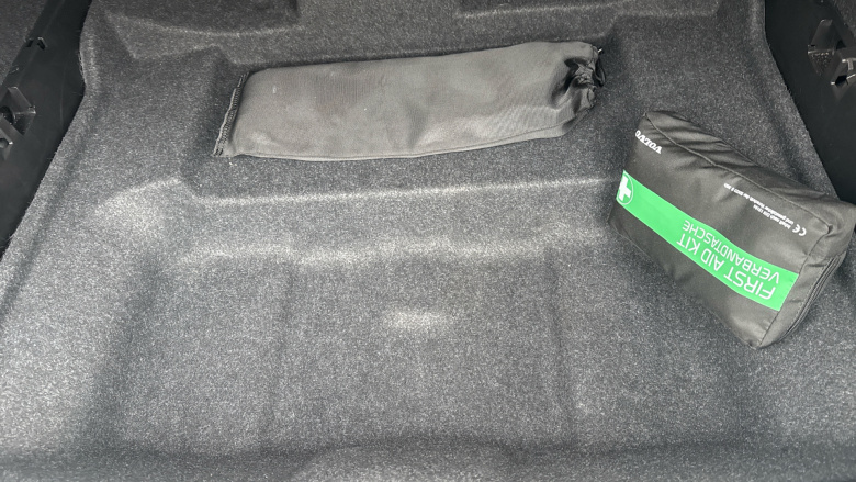 Volvo Xc40 1.5 T3 [163] R DESIGN 5dr Petrol Estate
